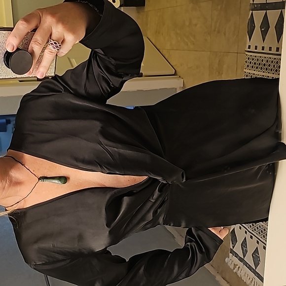 STUNNING PRETTY LITTLE THINGS BLACK EVENING DRESS - Picture 1 of 10